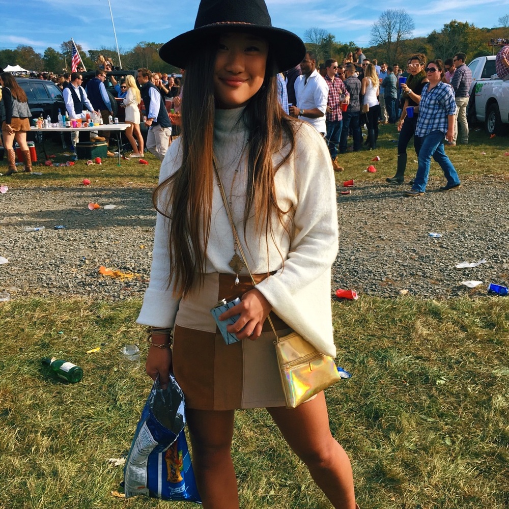 Meet your Posher, Annie